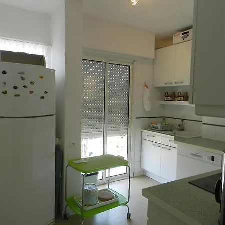 Apartment Le Lavandou, 2 Pieces, 4 Personnes - Fr-1-251-791 Le Lavandou